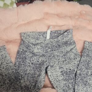 Lululemon Athletica Textured Gray Leggings